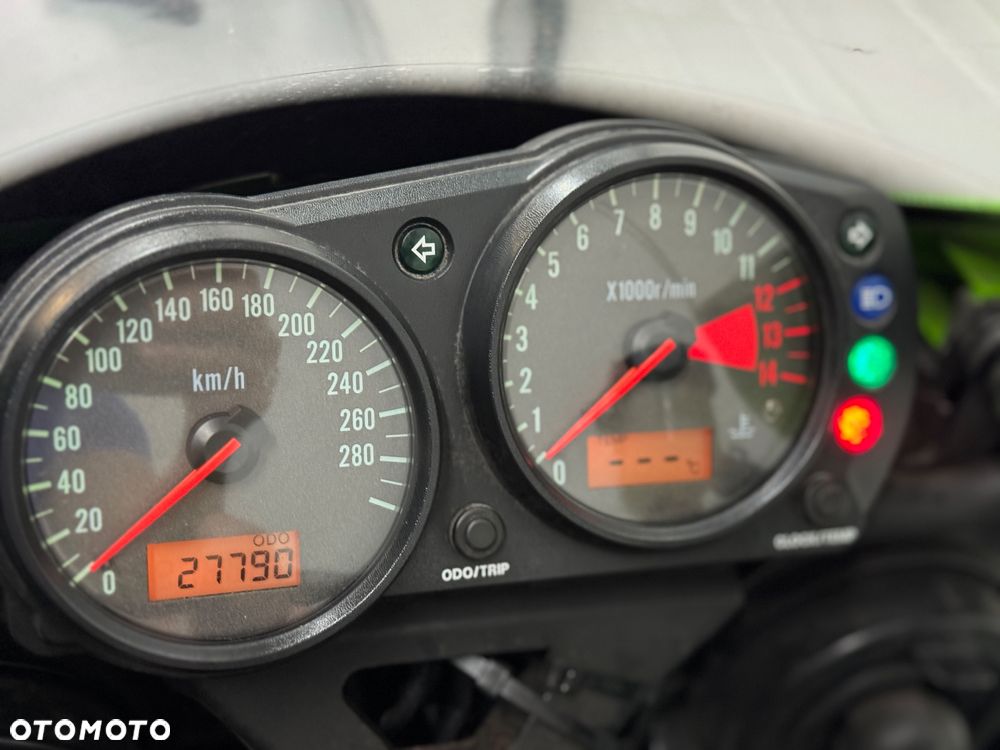 Kawasaki ZXR - 31