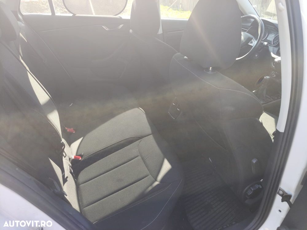 Skoda Scala 1.6 TDI Ambition - 11