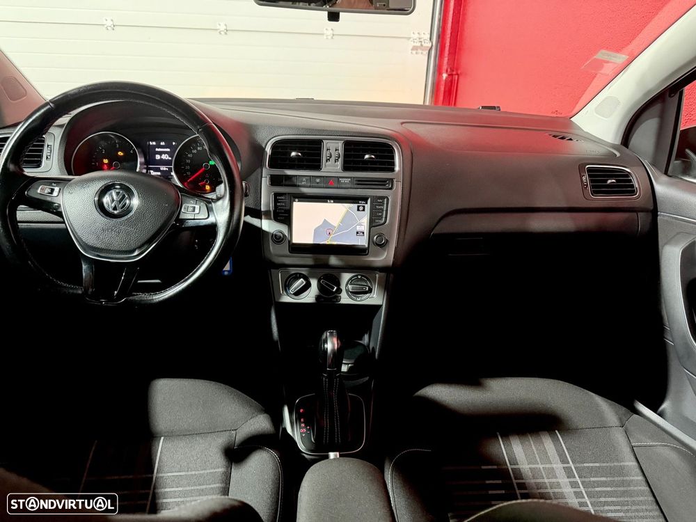 VW Polo 1.4 TDi Lounge DSG - 34