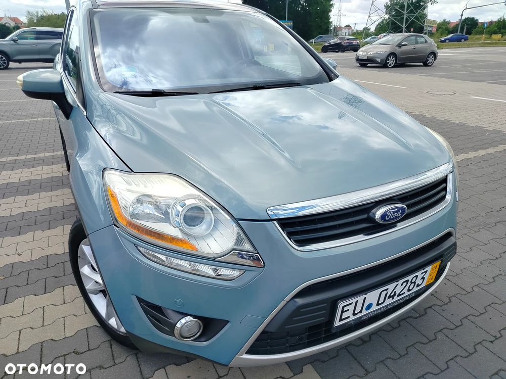 Ford Kuga 2.5 4x4 Titanium - 2