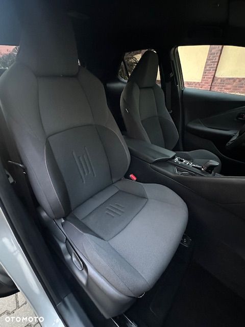 Toyota C-HR 2.0 Lounge Edition - 39