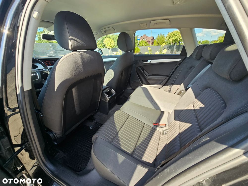 Audi A4 Avant 2.0 TDI DPF Attraction - 33