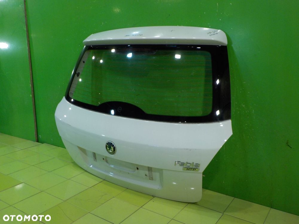 SKODA FABIA II LIFT 1.2 B 10r HB 5D klapa tyl - 4