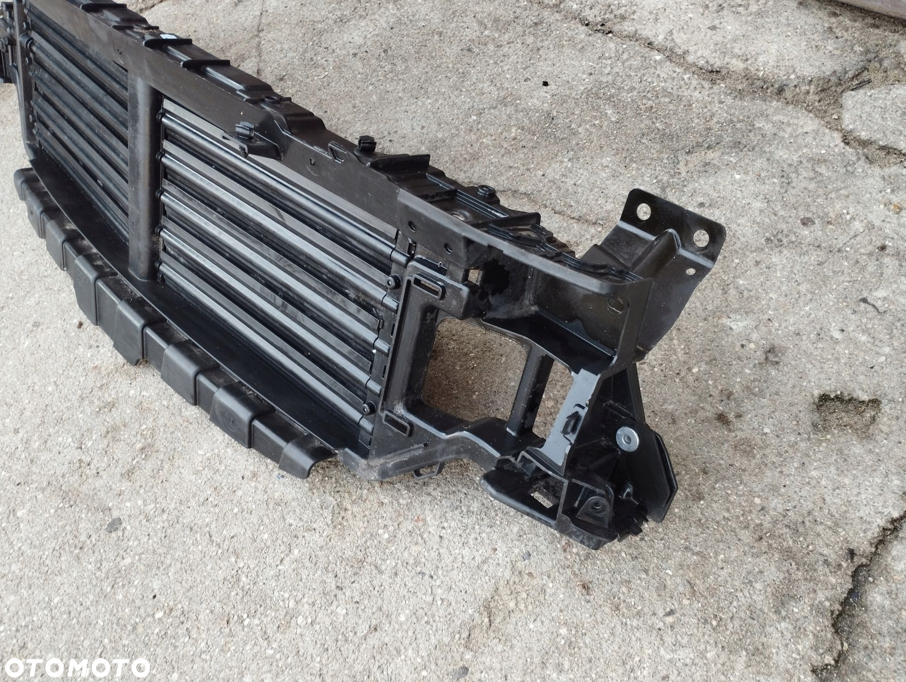 Wlot Roleta Żaluzja Volvo XC60 II 31425365 - 13