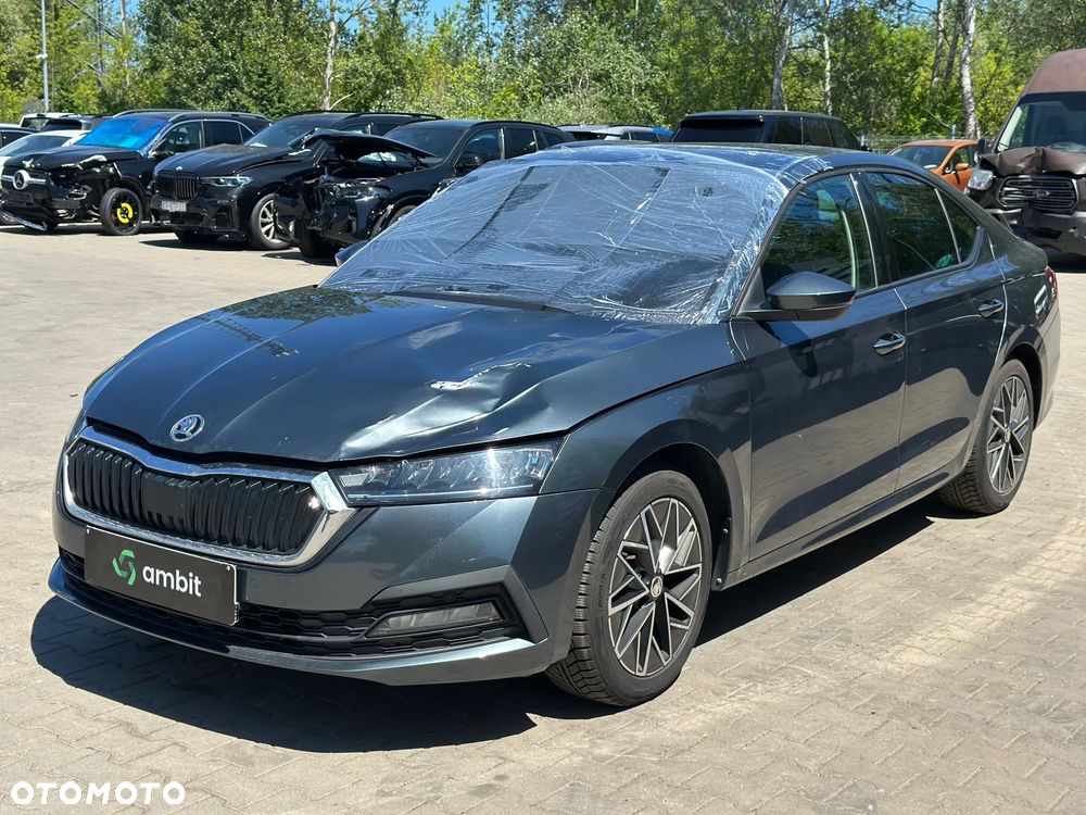Skoda Octavia - 3