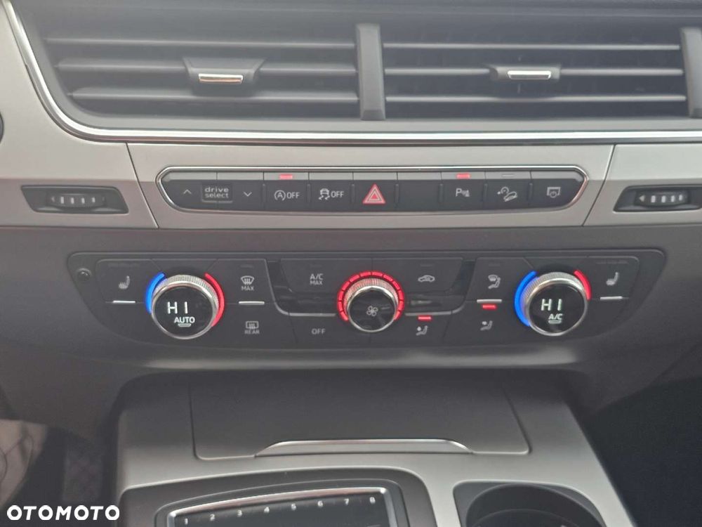 Audi Q7 - 30