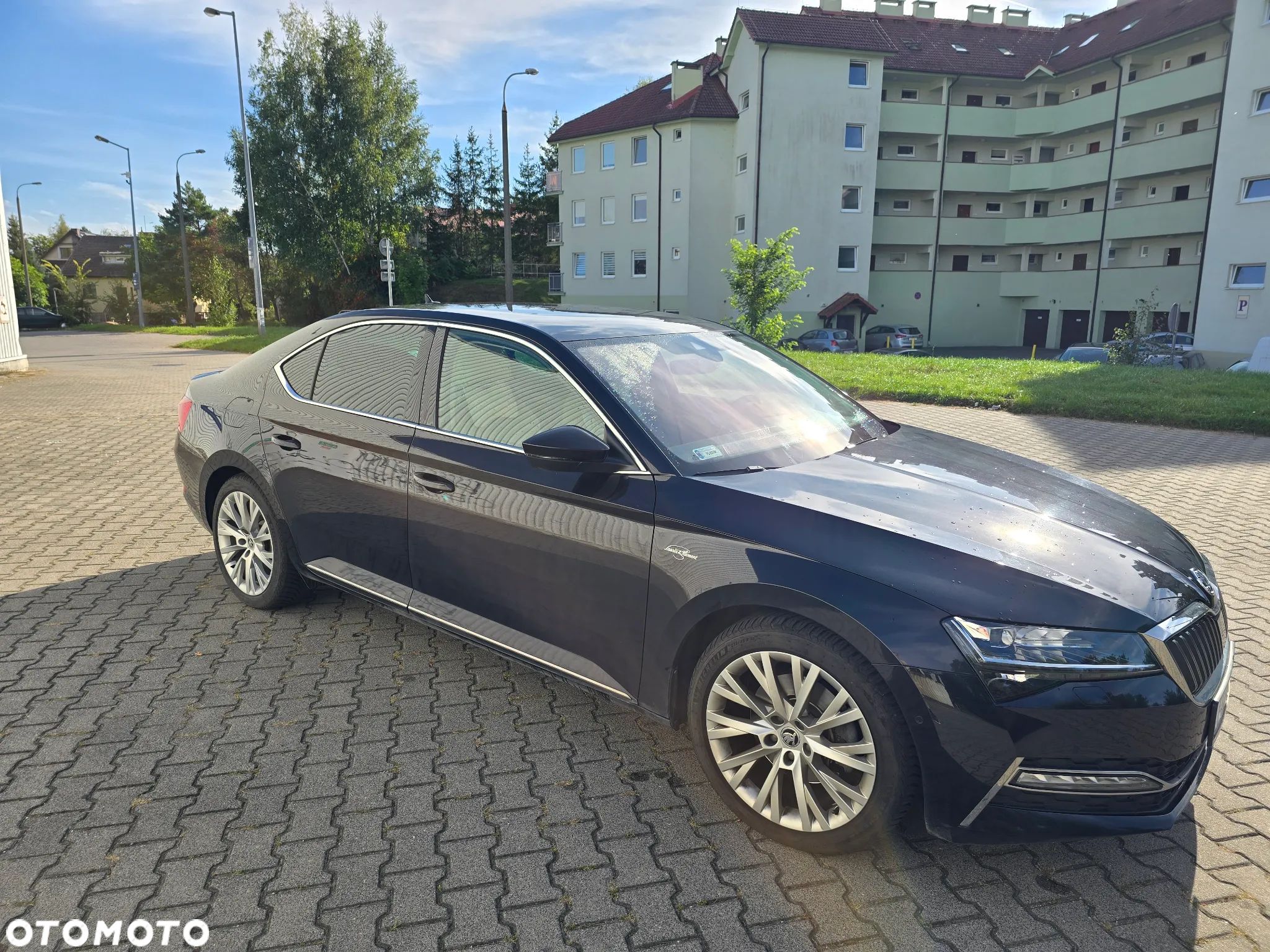 Skoda Superb 2.0 TSI L&K DSG - 1