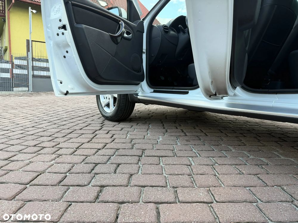 Dacia Duster 1.6 16V 105 4x2 Prestige - 28