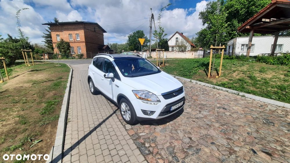 Ford Kuga 2.0 TDCi Titanium - 8