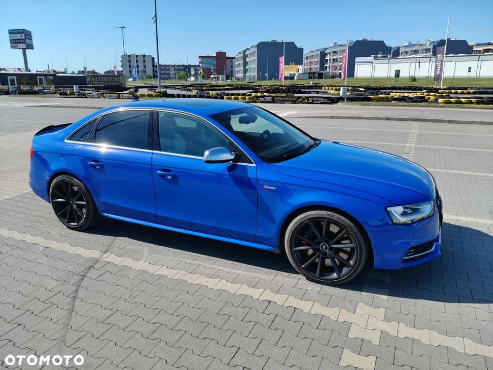Audi S4 Limousine - 3