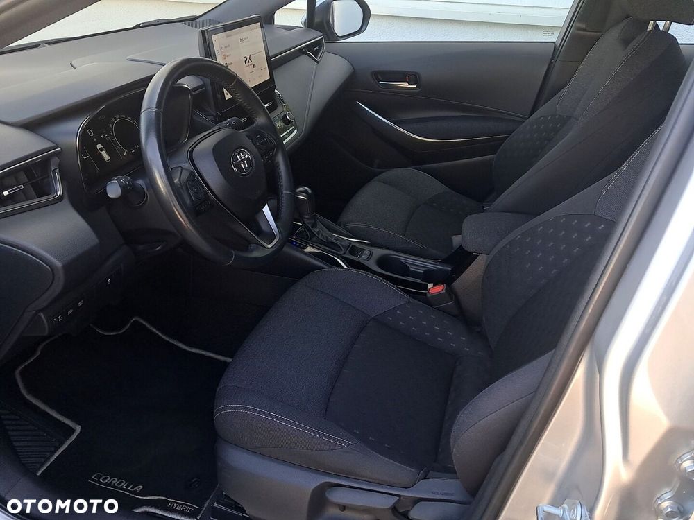 Toyota Corolla 1.8 Hybrid Comfort - 13