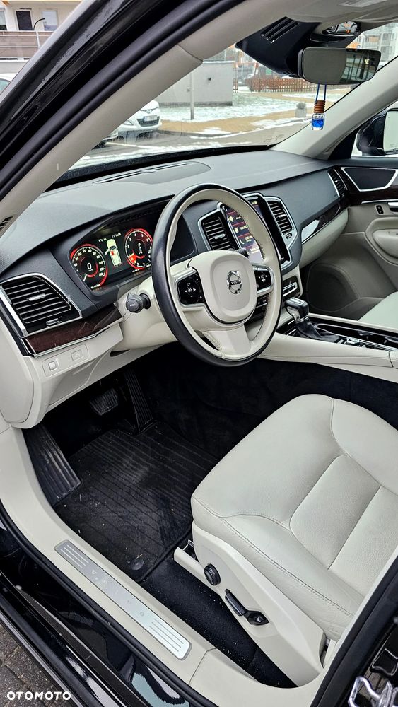 Volvo XC 90 T6 AWD Momentum 7os - 10