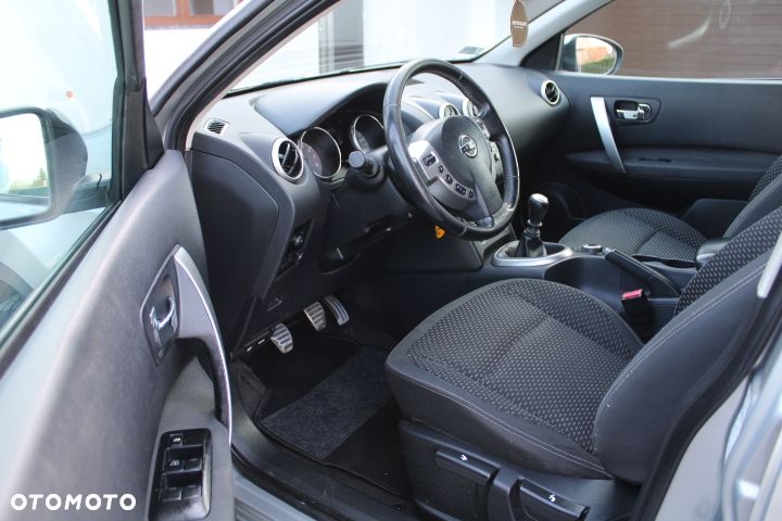 Nissan Qashqai 2.0 4x4 Tekna - 9