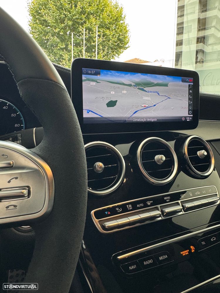 Mercedes-Benz C 300 de AMG Line - 23