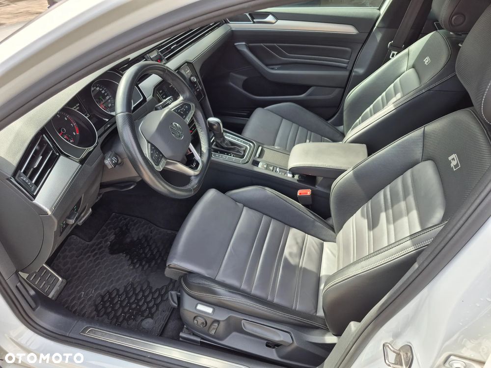 Volkswagen Passat - 5