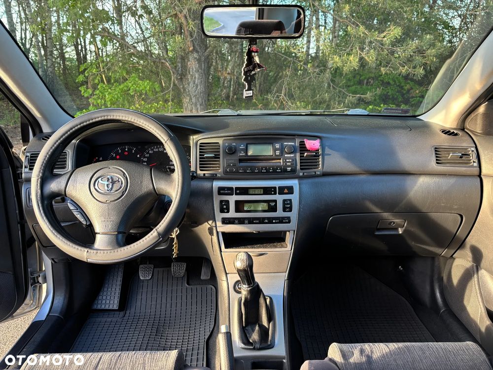 Toyota Corolla 2.0 D-4D Luna - 17