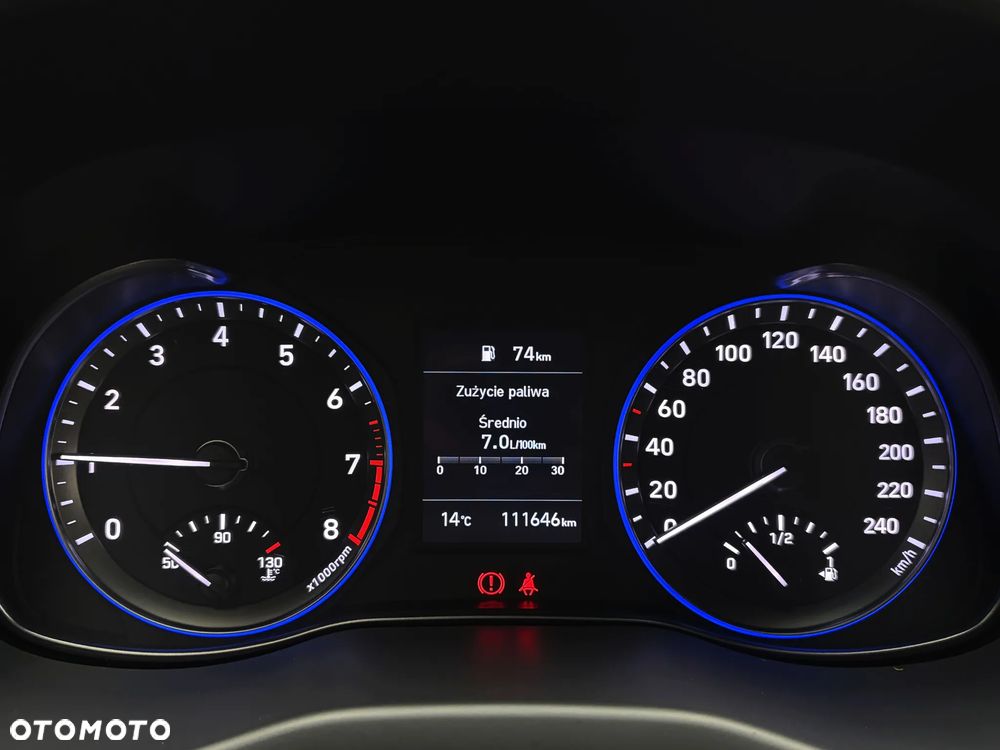 Hyundai Kona - 21