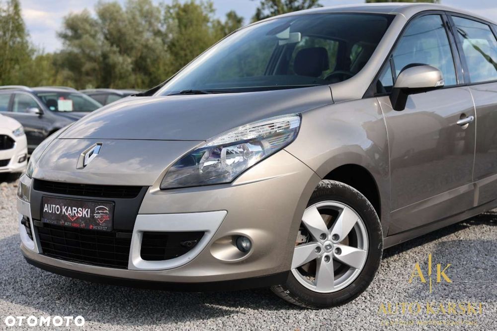 Renault Scenic - 12