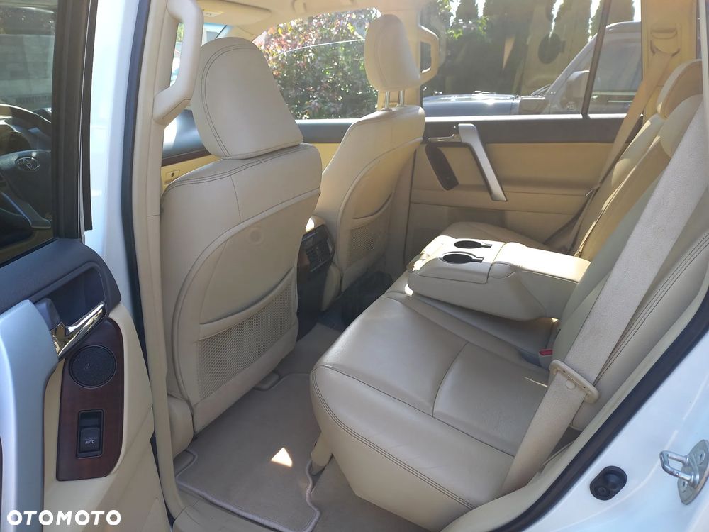 Toyota Land Cruiser LC 2.8 D-4D Invincible - 12