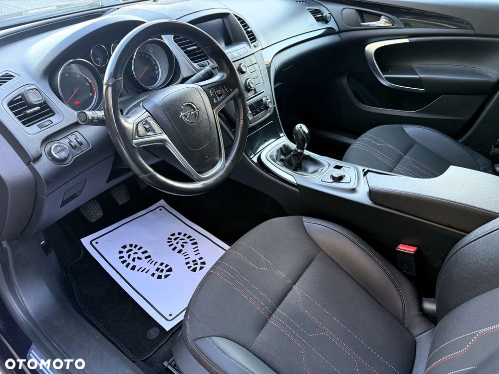 Opel Insignia 2.0 CDTI 150 Jahre - 13