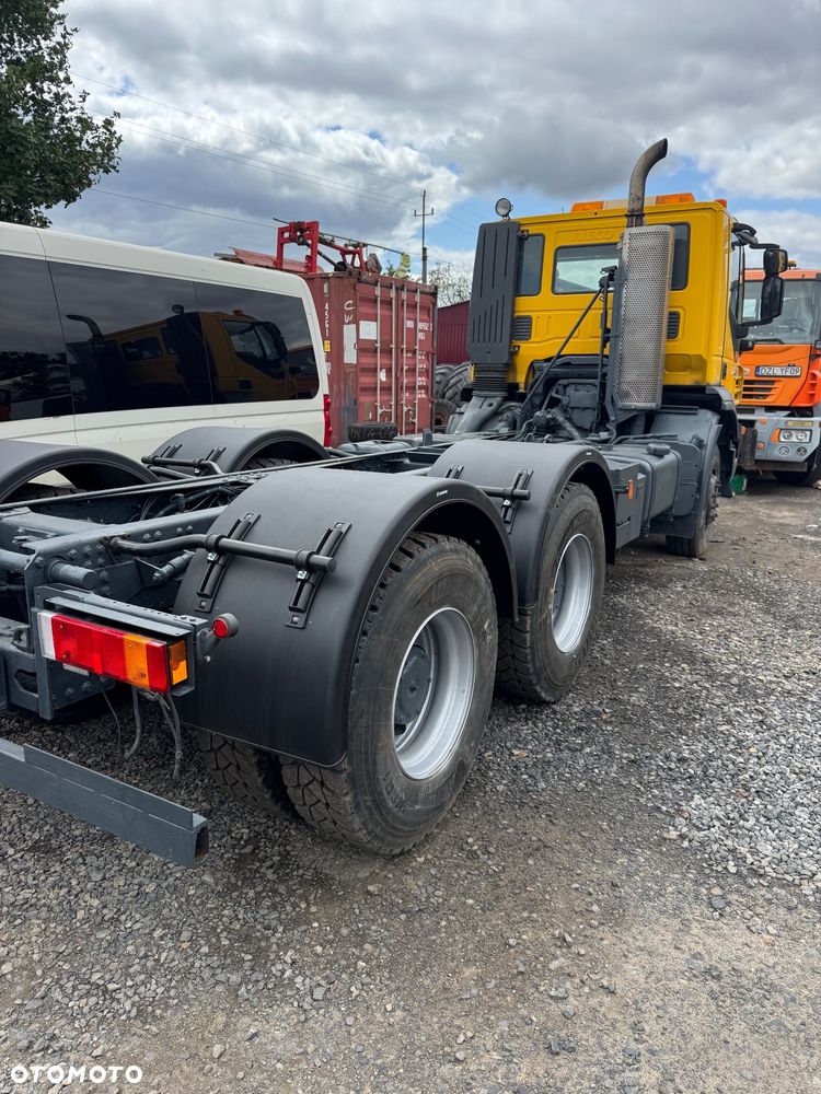 Iveco Trakker - 6