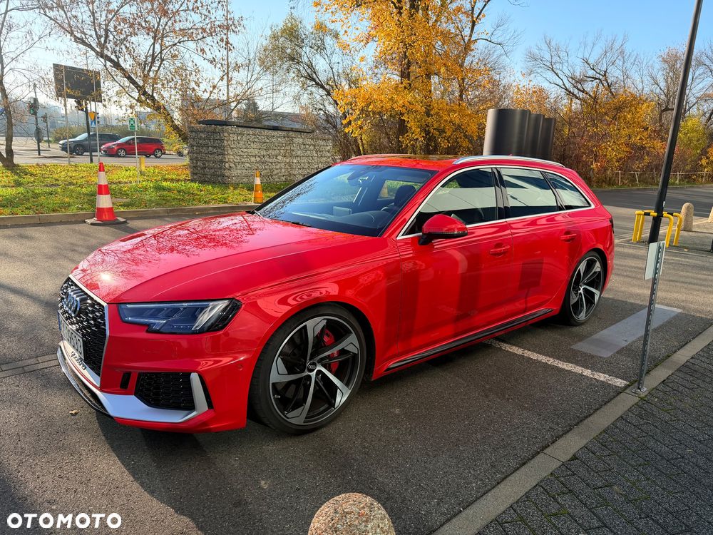 Audi RS4 Avant 2.9 TFSI Quattro Tiptr - 4