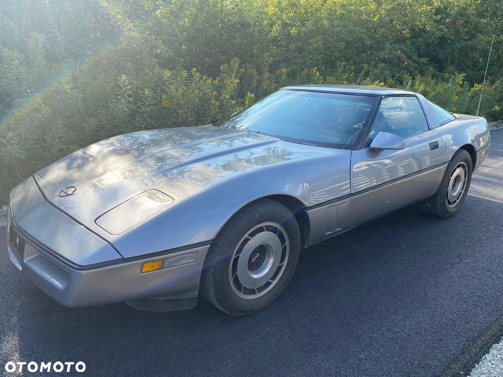 Chevrolet Corvette - 3