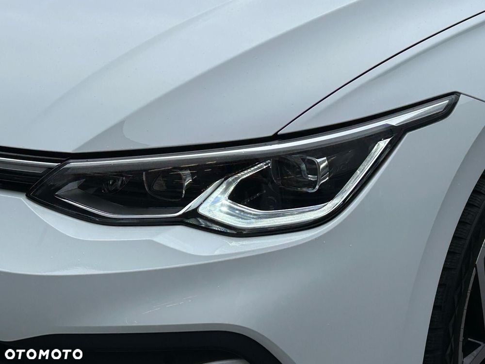 Volkswagen Golf - 36