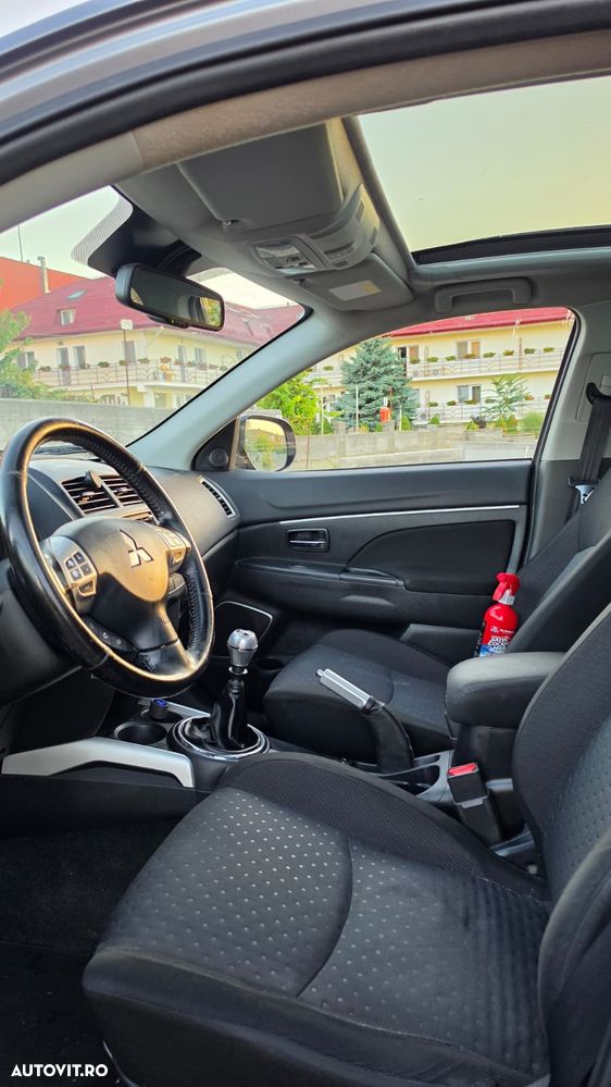 Mitsubishi ASX 1.8 DID 2WD Intense A15 - 11