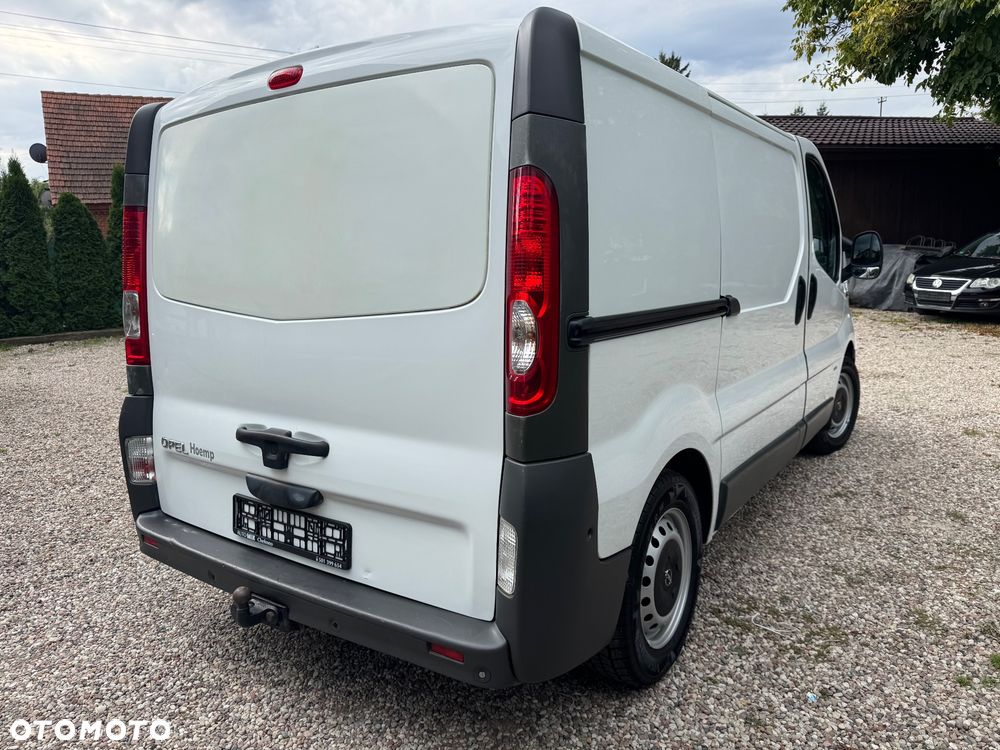 Opel Vivaro - 2