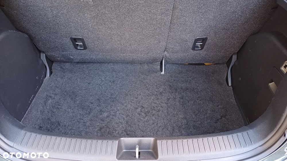 Mazda 2 1.3 Exclusive - 20