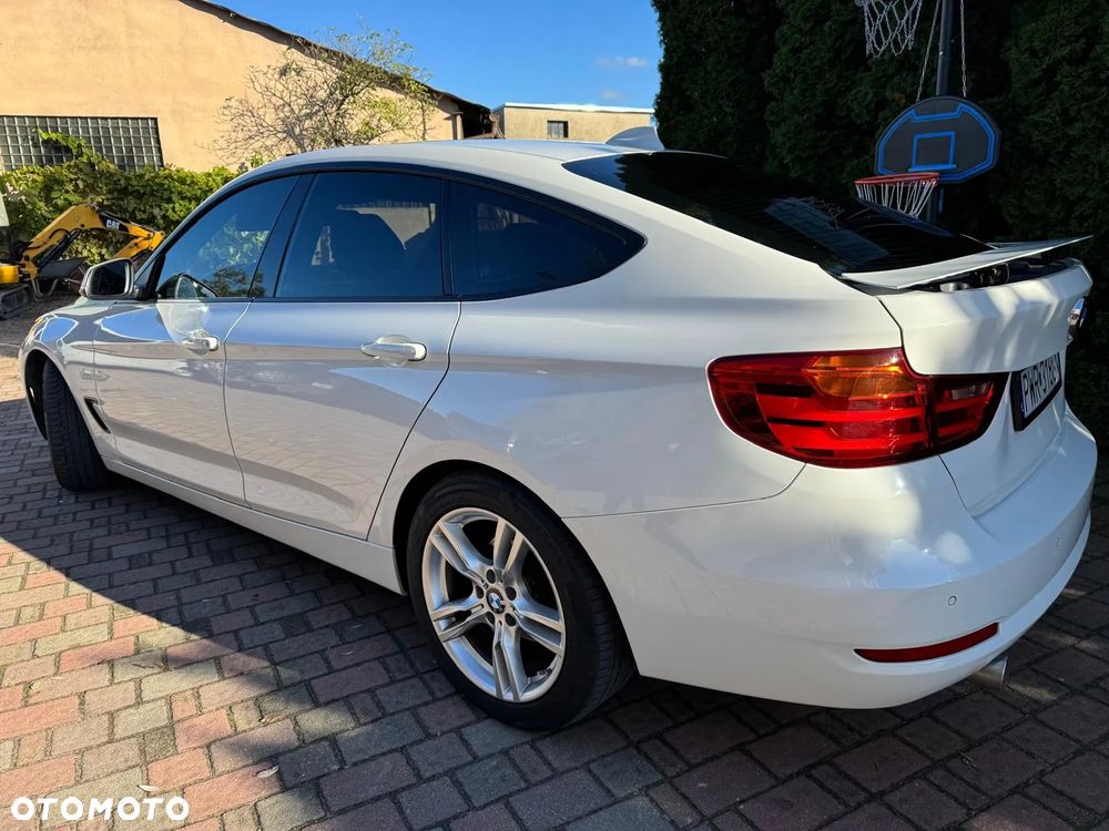 BMW Seria 3 318d DPF - 6