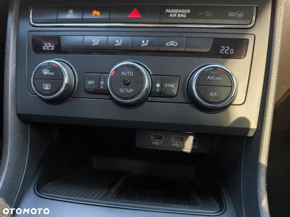 Seat Leon 1.6 TDI Style S&S - 26