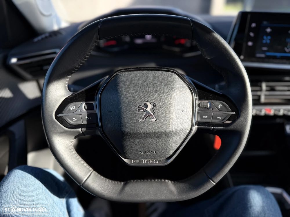 Peugeot 2008 PureTech 130 Active Pack - 9