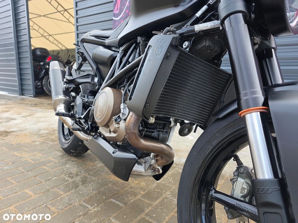 Husqvarna Vitpilen - 13