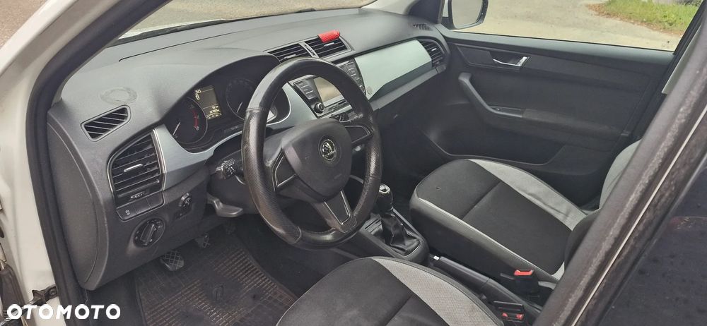 Skoda Fabia 1.0 Ambition - 9