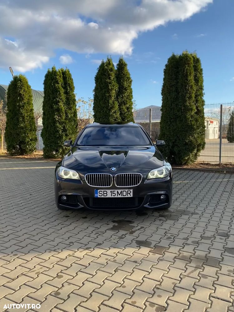 BMW Seria 5 525d xDrive AT - 2