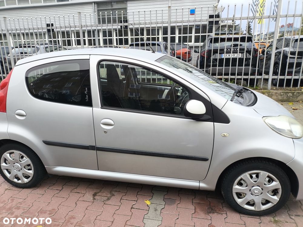 Peugeot 107 - 6