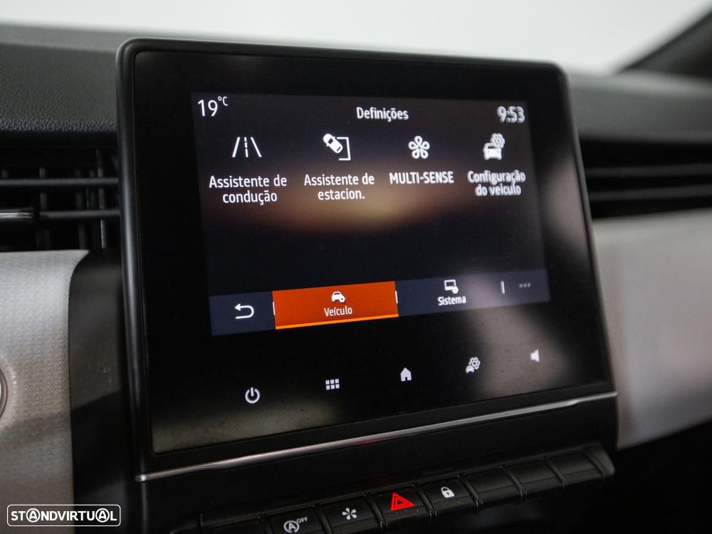 Renault Clio - 21