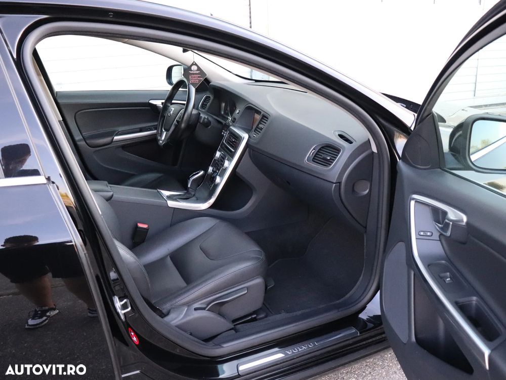 Volvo S60 D2 Geartronic Momentum - 4