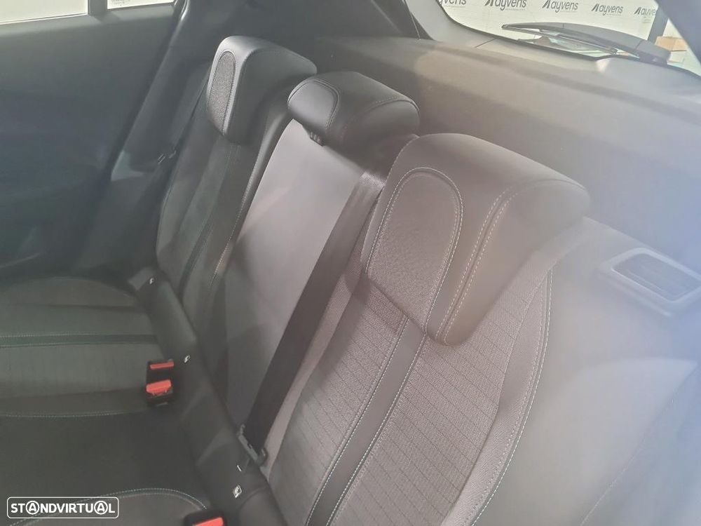 Peugeot 2008 1.5 BlueHDi Allure Pack - 10