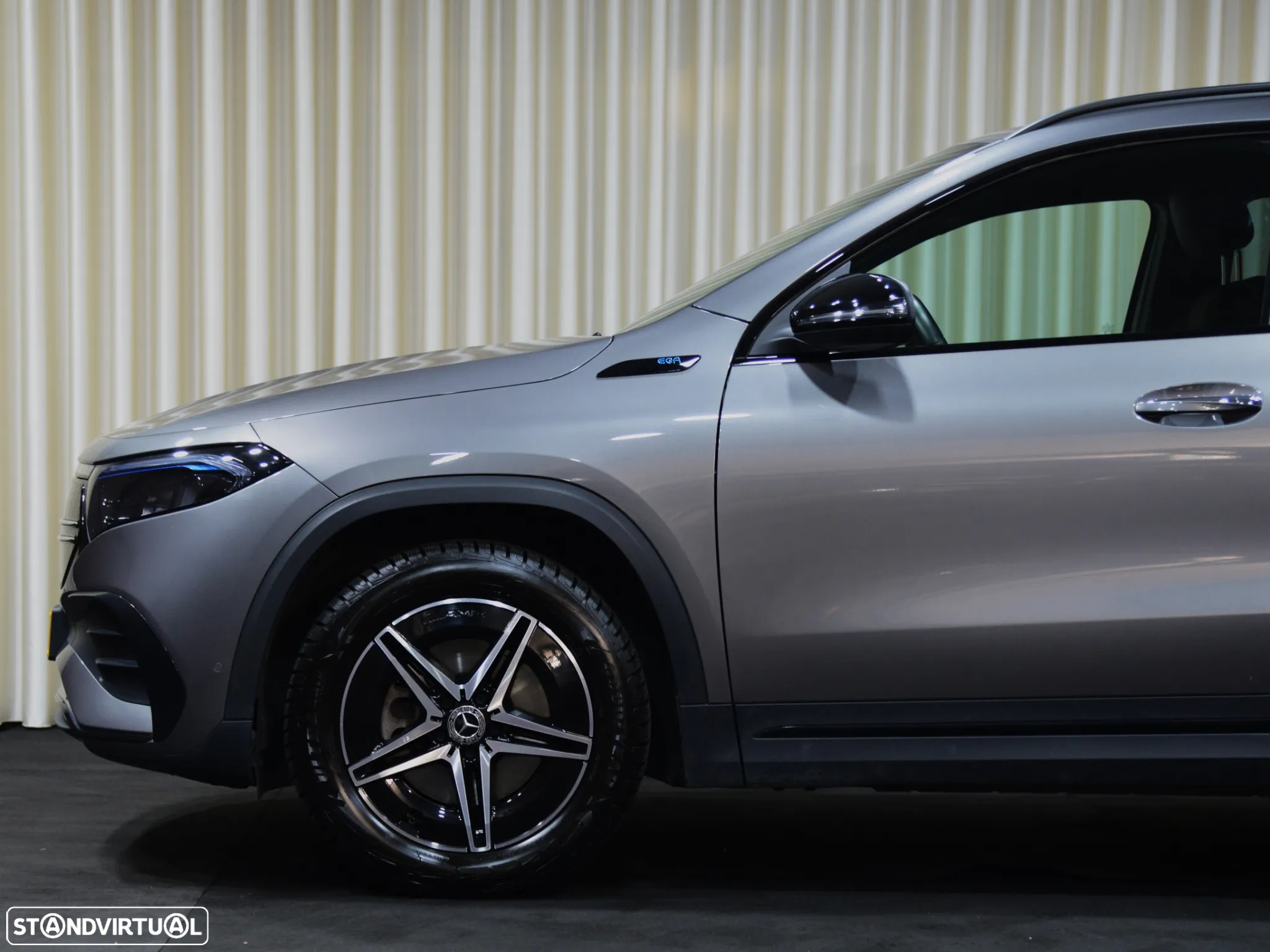Mercedes-Benz EQA 300 4Matic AMG Line - 7