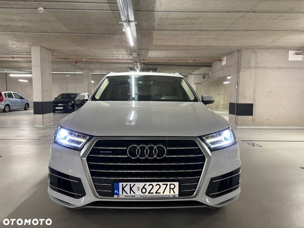 Audi Q7 - 2