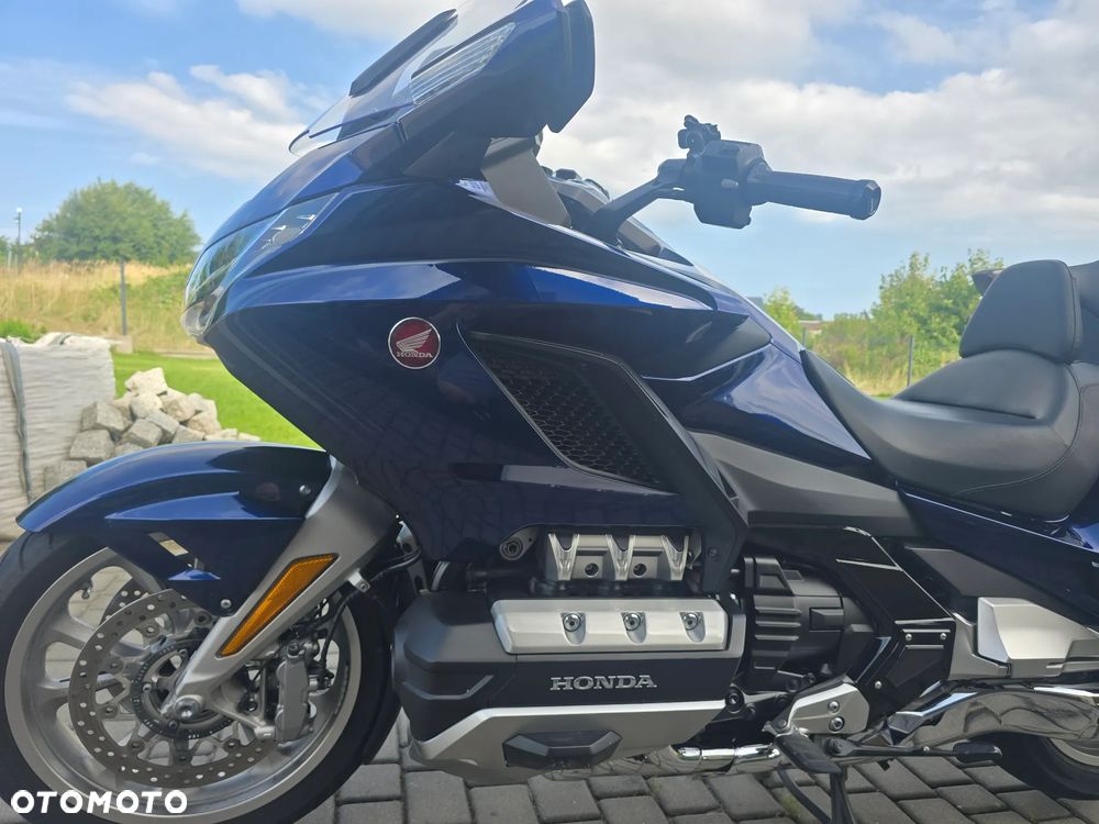 Honda GL - 9