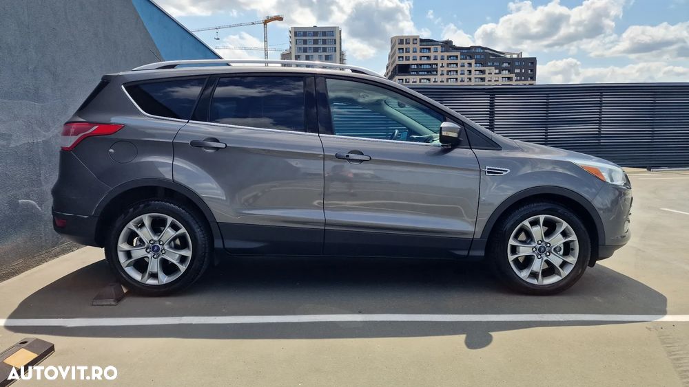Ford Kuga 1.6 EcoBoost 4x4 Aut. Titanium - 17