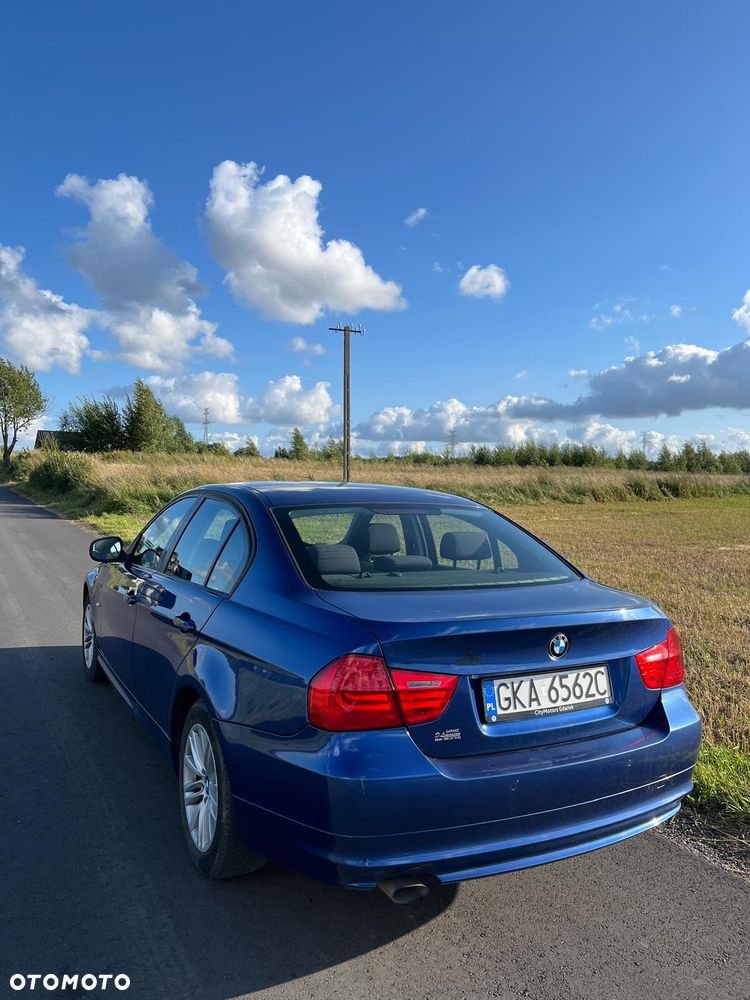 BMW Seria 3 316d - 4