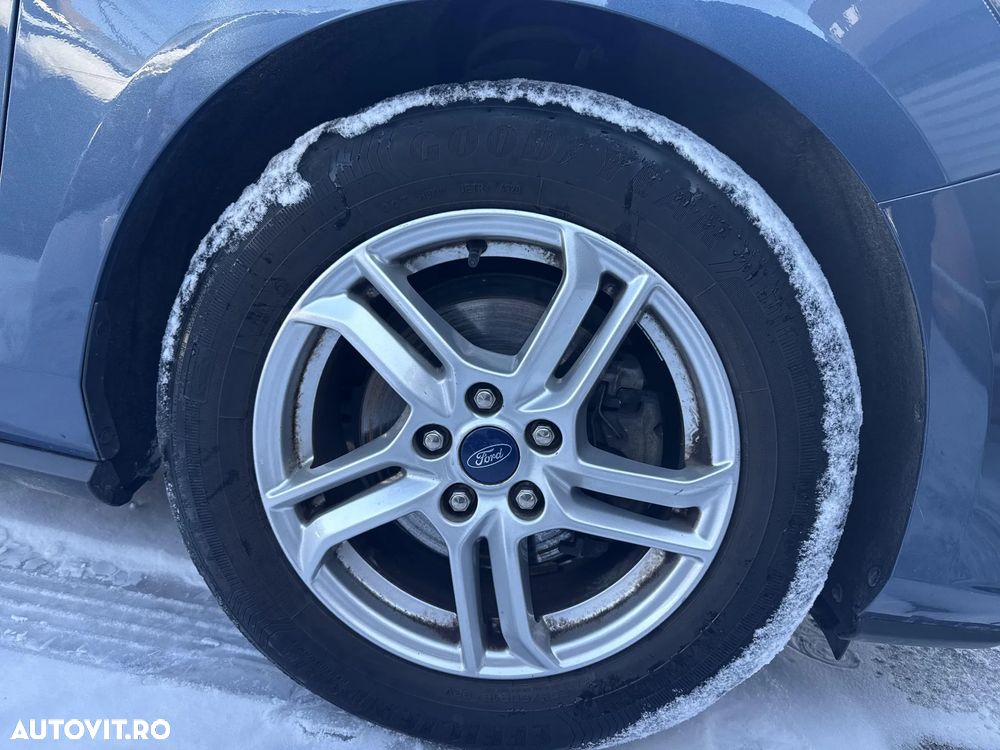 Ford Focus 1.0 EcoBoost Connected - 28