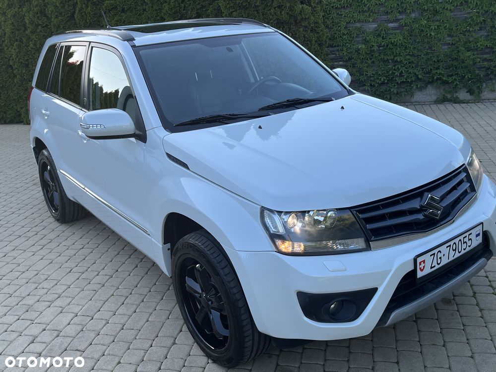 Suzuki Grand Vitara 2.4 De Luxe - 4