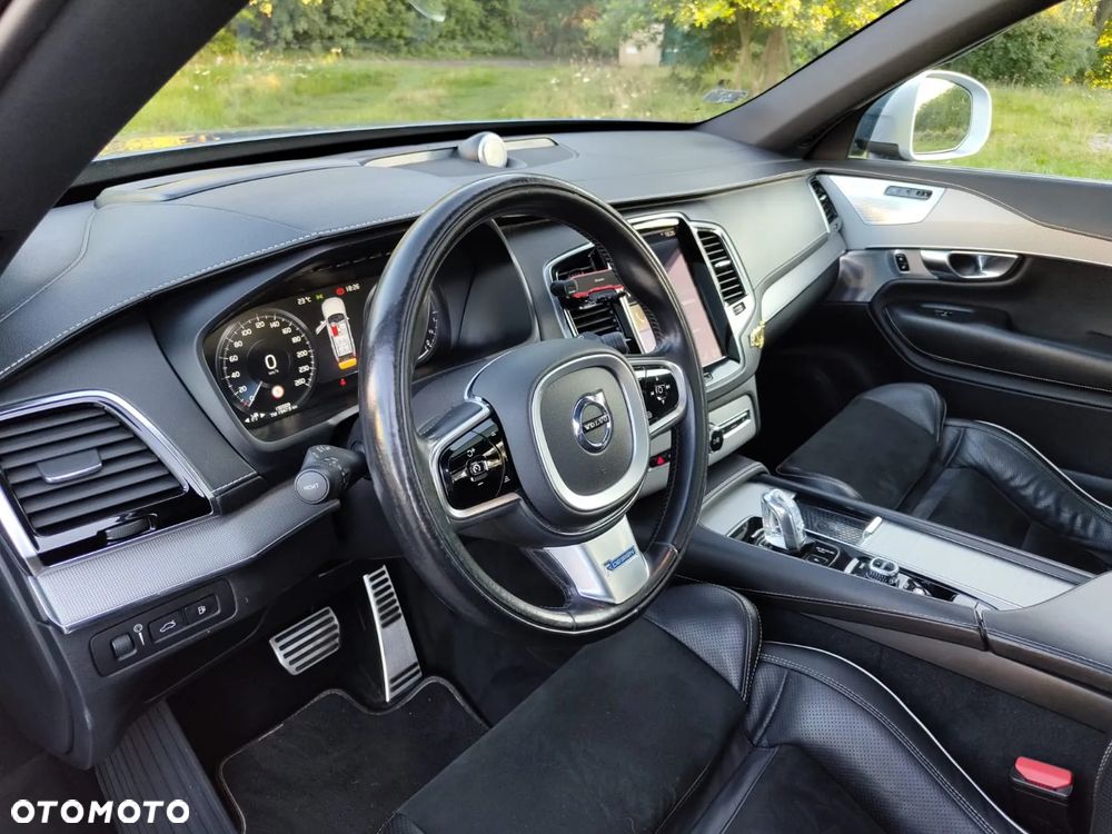 Volvo XC 90 T8 AWD Plug-In Hybrid R-Design 7os - 21