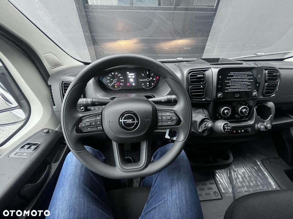 Opel Movano - 15